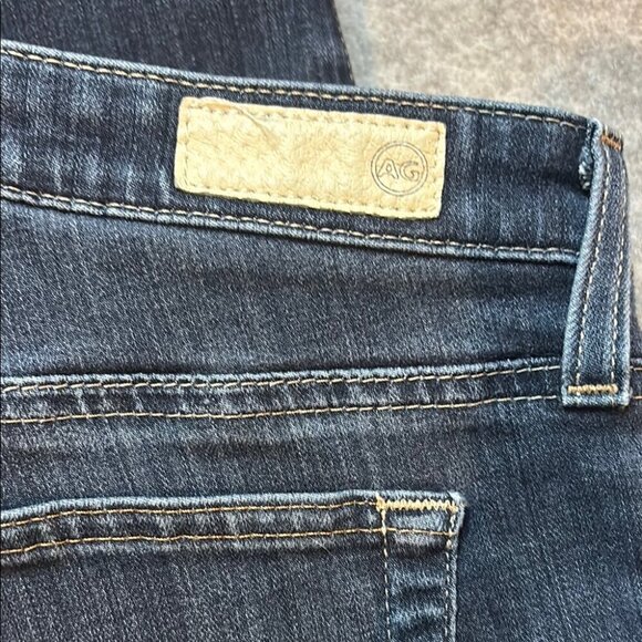 π₯ AG JEANS β THE STILT CIGARETTE LEG β SIZE 28R β DARK WASH π₯ - Picture 8 of 15